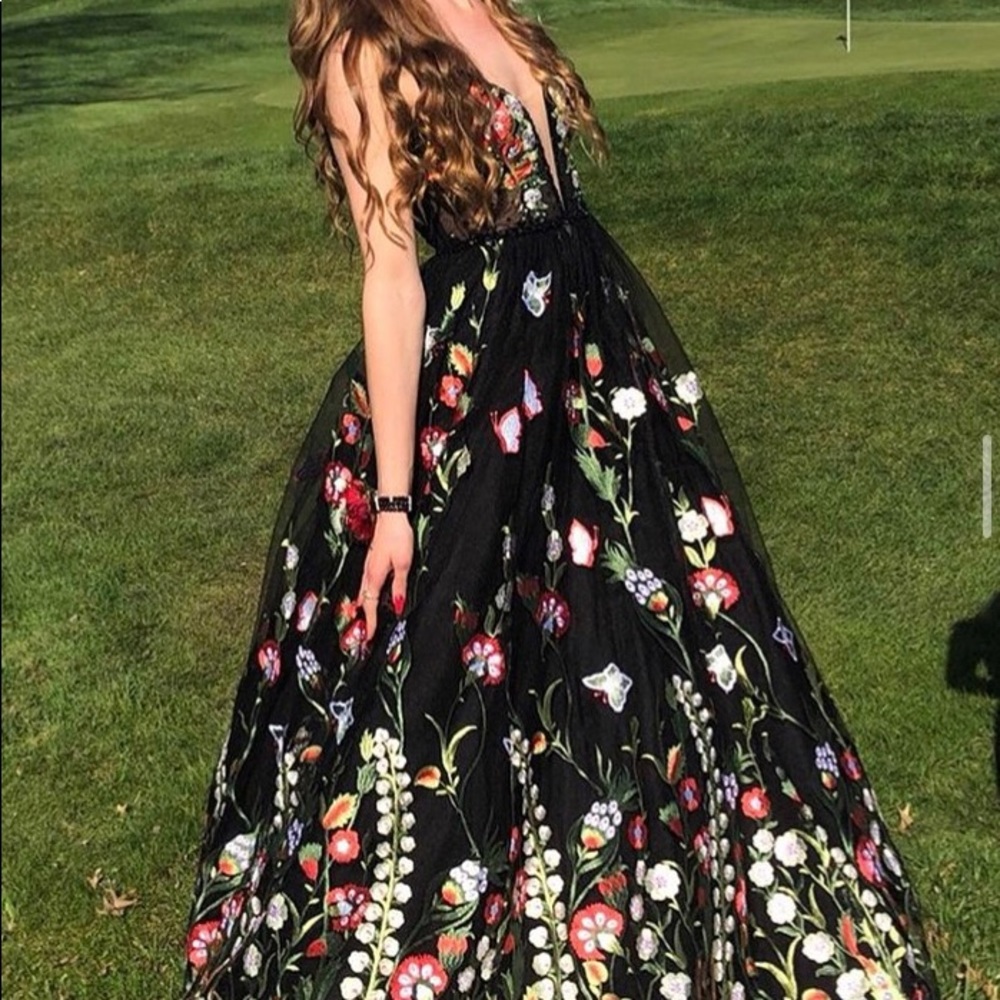 MAURA LEE PROM DRESS